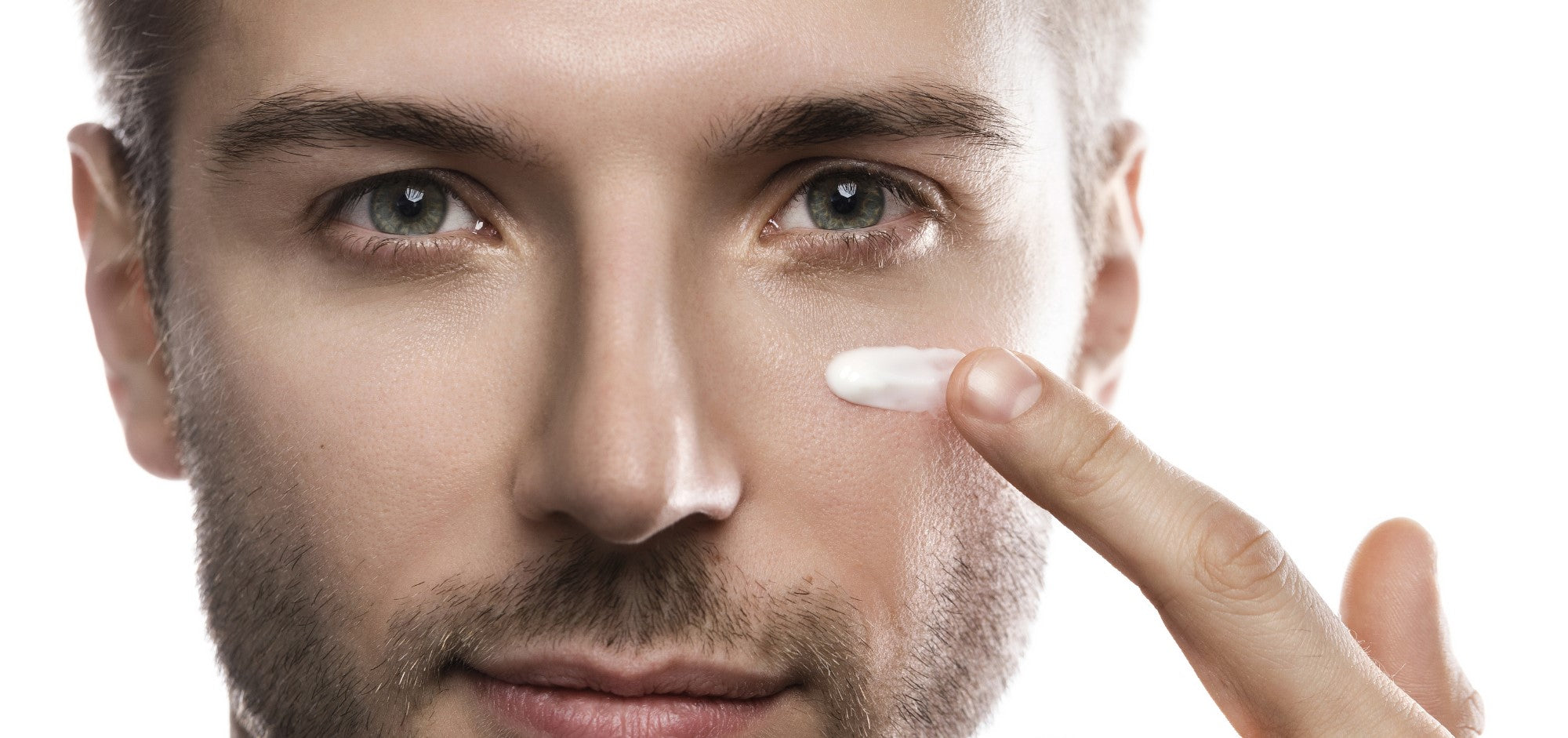 Blog Article on 8 winter skincare tips for men
